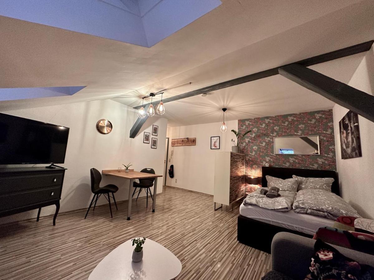 Apartment Zum roten Fuchs inkl. Parkplatz Erfurt Buitenkant foto